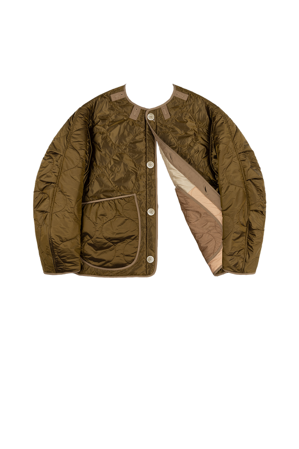 Signature Patchwork Cropped Quilt - Oyster / Antique Gold - Layer 6