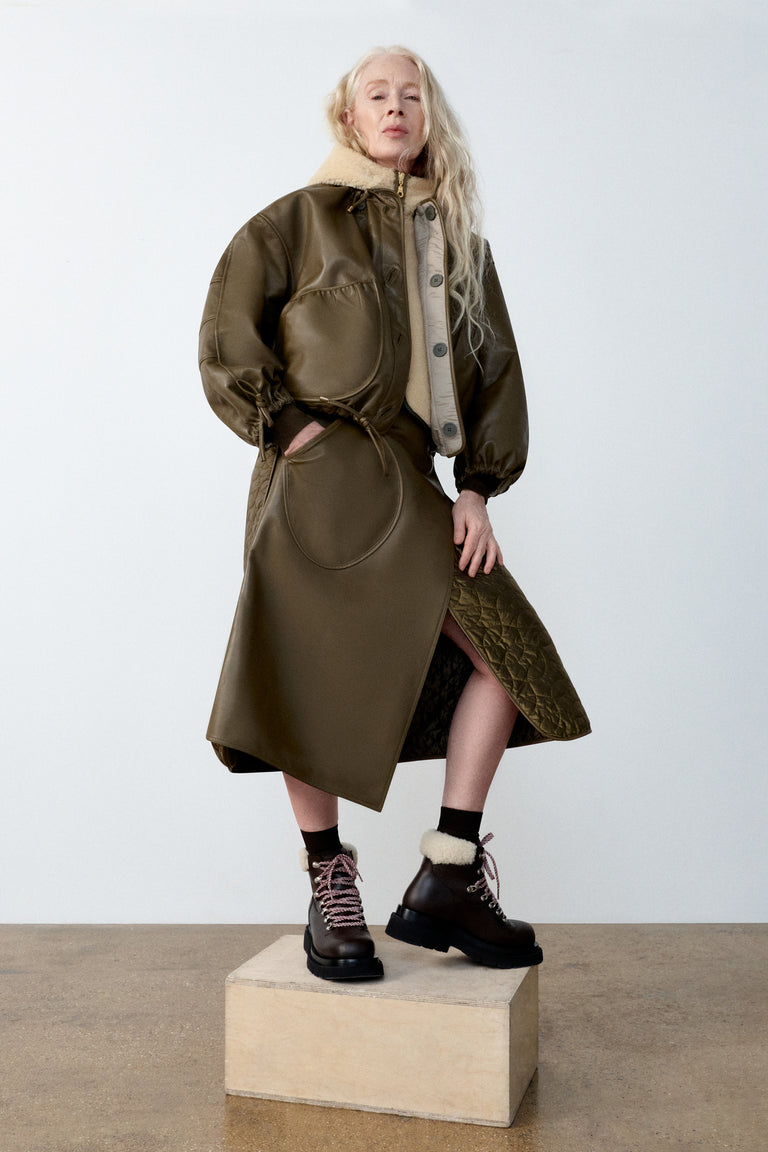 bonded leather / quilted nylon